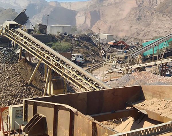 Ethiopian 200tph basalt aggregate combined crushing and screening station